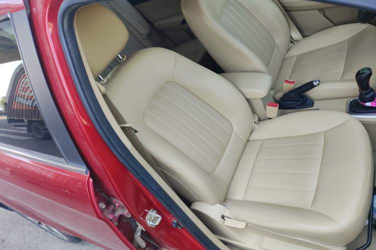Used Great Wall C30 2015 1.5L Manual Luxury Model Right Front Seat
