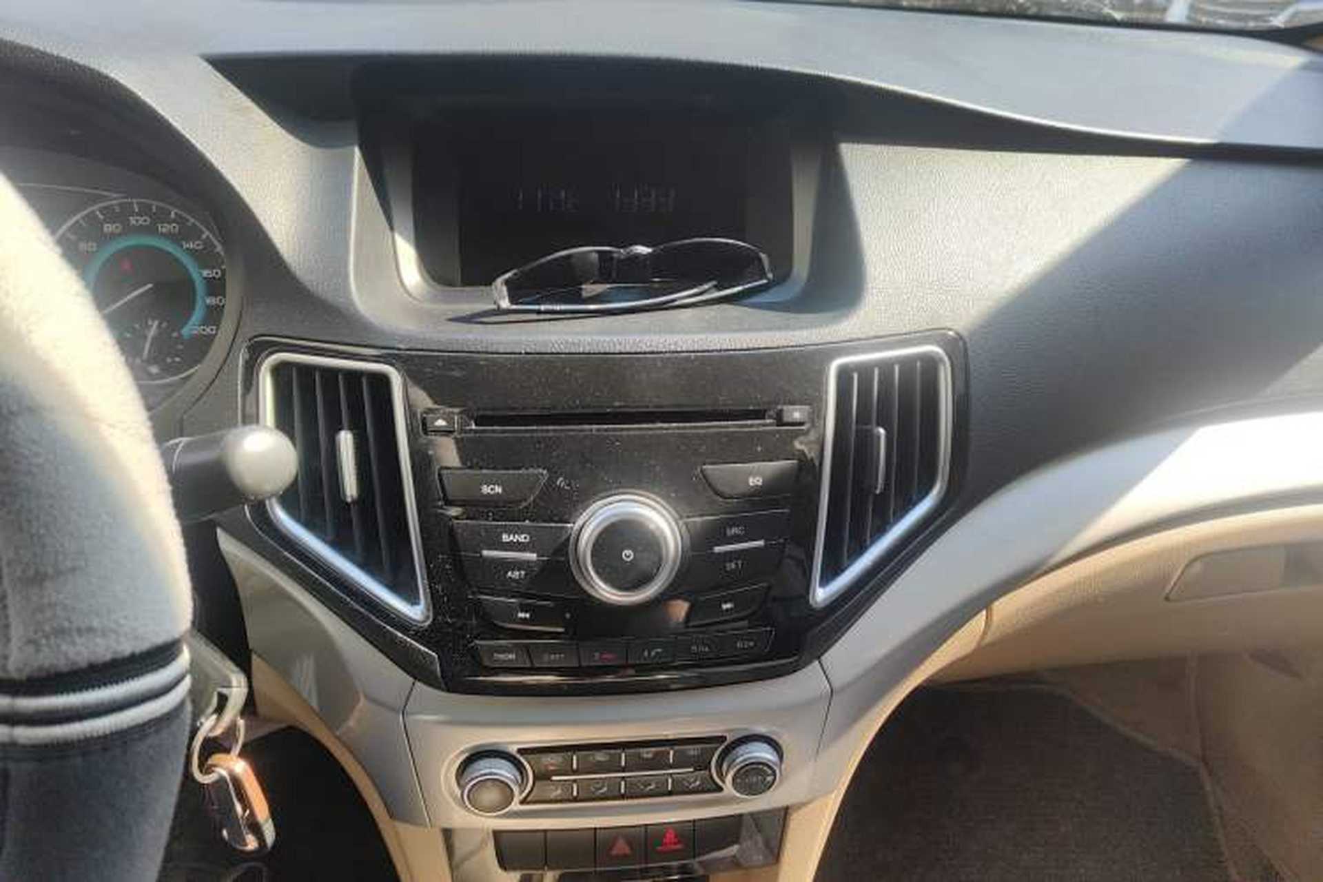 Used Great Wall C30 2015 1.5L Manual Comfort Model Audio And AC Panel