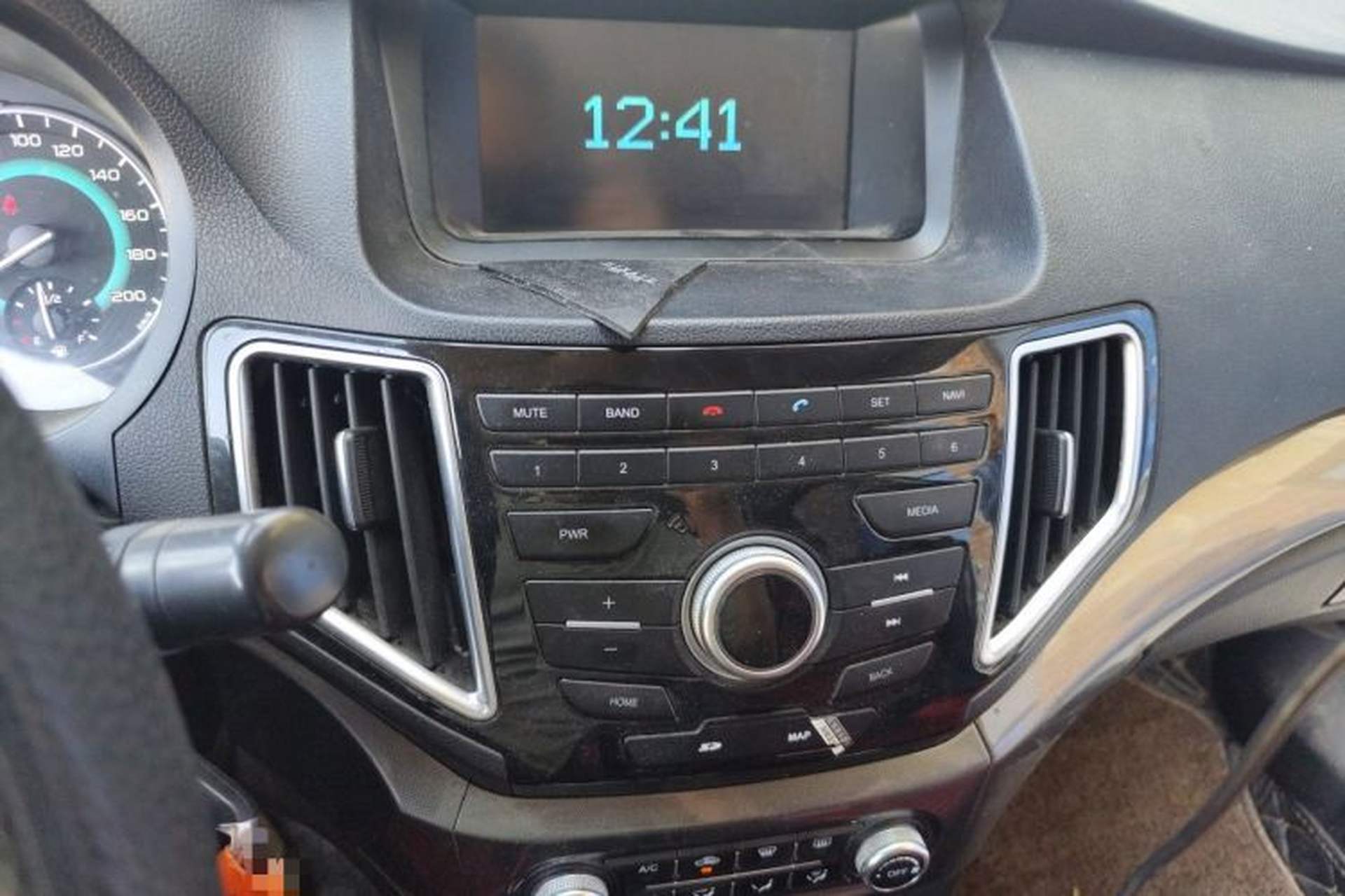 Used Great Wall C30 2015 1.5L Manual Luxury Model Audio And AC Panel