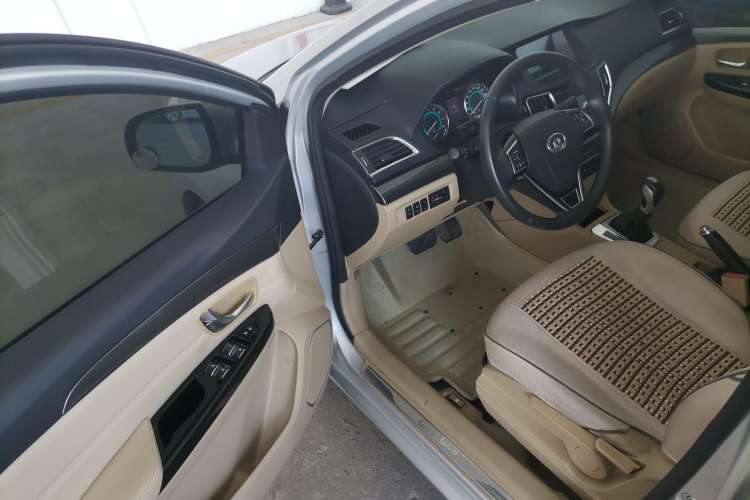 Used Great Wall C30 2015 1.5L AMT Luxury Model Driver Seat