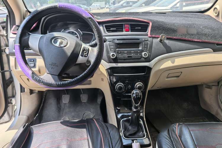 Used Great Wall C30 2015 Classic Edition 1.5L Manual Enjoyment Model Interior 1