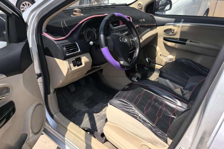Used Great Wall C30 2015 Classic Edition 1.5L Manual Enjoyment Model Interior 2
