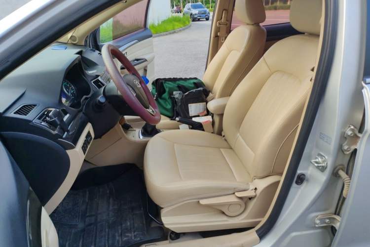 Used Great Wall C30 2015 1.5L Manual Luxury Model Left Front Seat