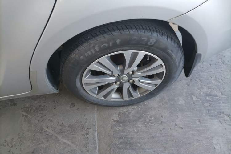 Used Great Wall C30 2015 1.5L AMT Luxury Model Left Rear Wheel Hub