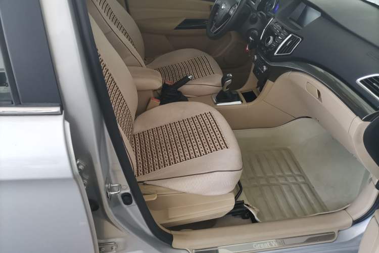 Used Great Wall C30 2015 1.5L AMT Luxury Model Right Front Seat