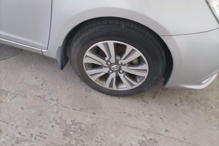 Used Great Wall C30 2015 1.5L AMT Luxury Model Right Front Wheel Hub
