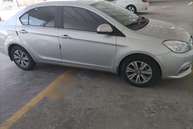 Used Great Wall C30 2015 1.5L AMT Luxury Model Right Side
