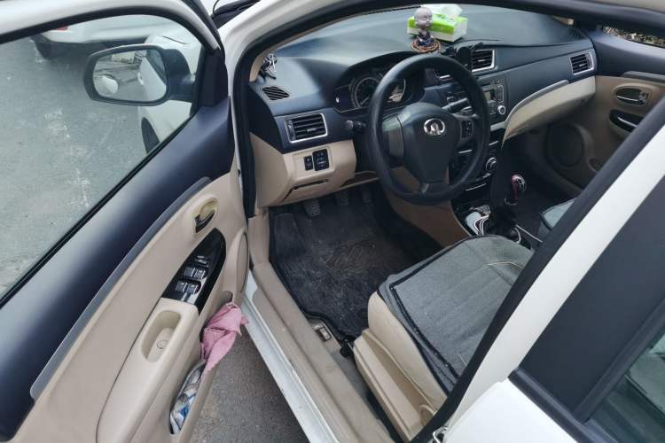 Used Great Wall C30 2015 Classic Edition 1.5L Manual Enjoyment Model Driver Seat