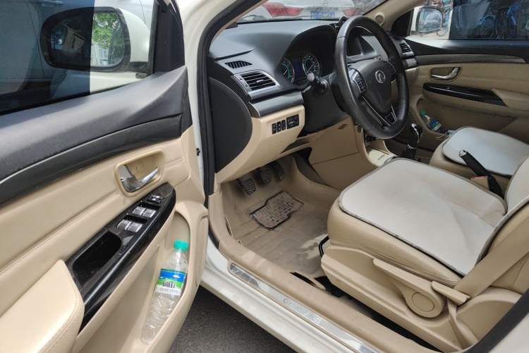 Used Great Wall C30 2015 1.5L Manual Luxury Model Driver Seat