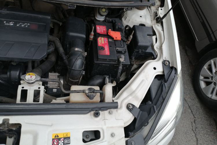 Used Great Wall C30 2015 1.5L Manual Luxury Model Engine Bay Left