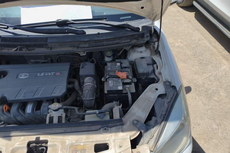 Used Great Wall C30 2015 1.5L Manual Comfort Model Engine Bay Left
