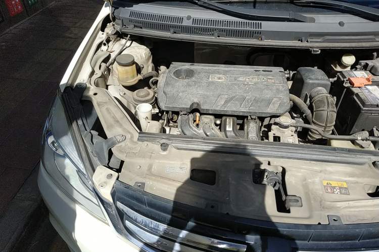 Used Great Wall C30 2015 1.5L AMT Luxury Model Engine Bay Right