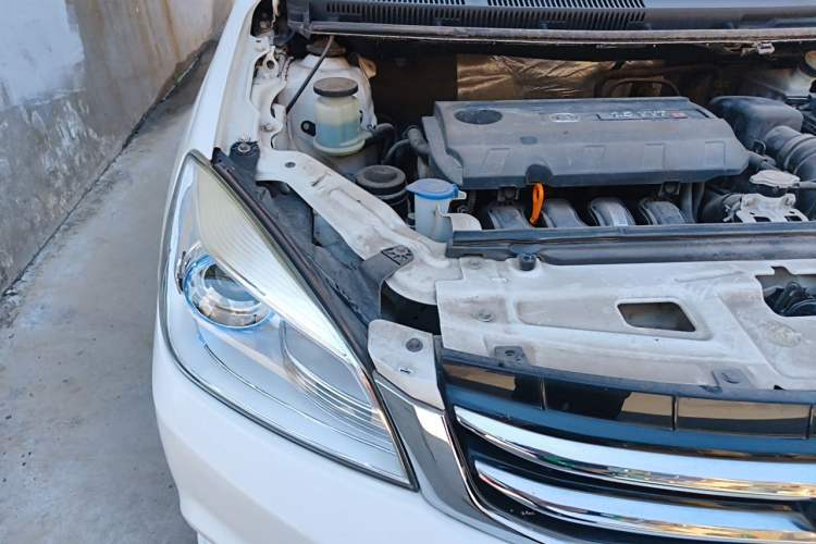 Used Great Wall C30 2015 1.5L Manual Luxury Model Engine Bay Right
