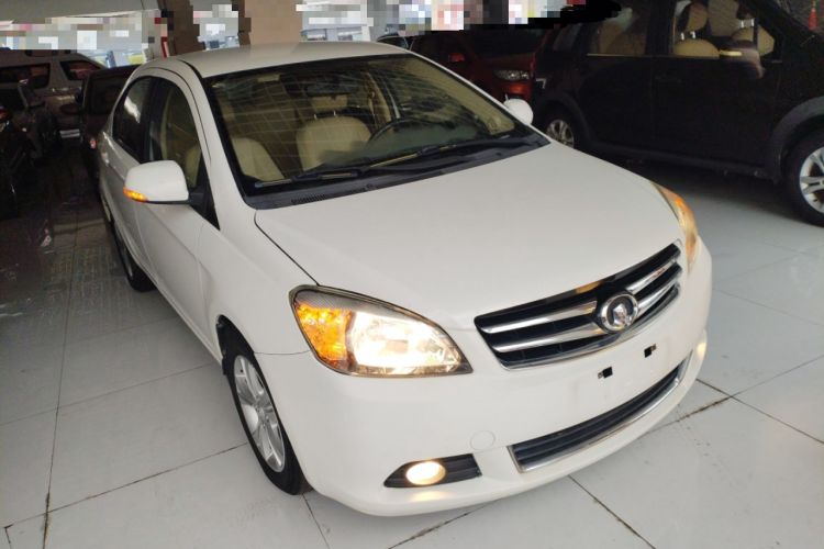 Used Great Wall C30 2015 Classic Edition 1.5L Manual Enjoyment Model Front Right 45 Deg