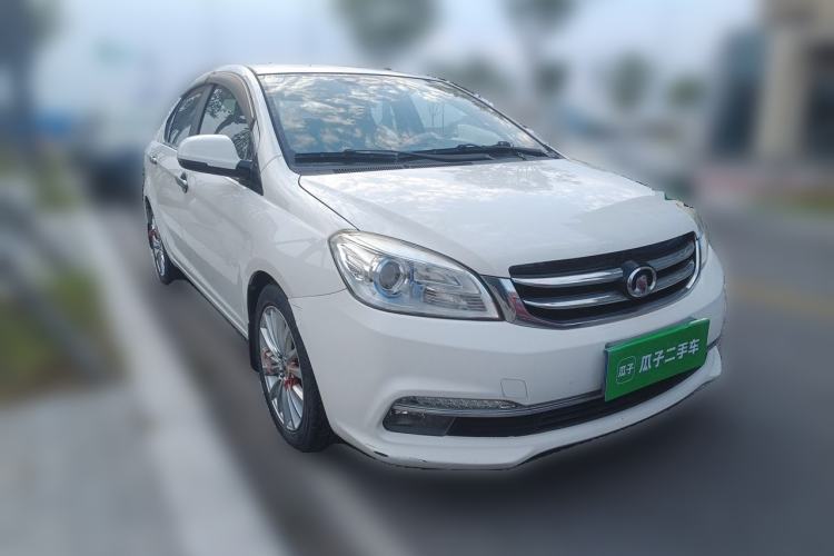 Used Great Wall C30 2015 1.5L Manual Luxury Model Front Right 45 Deg