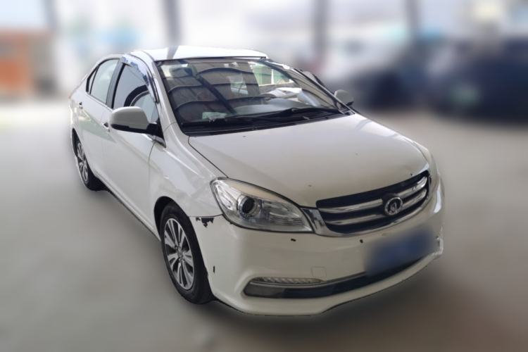 Used Great Wall C30 2015 1.5L AMT Comfort Model Front Right 45 Deg
