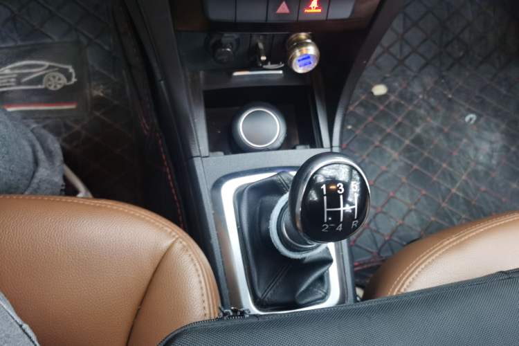 Used Great Wall C30 2015 1.5L Manual Luxury Model Gear Lever