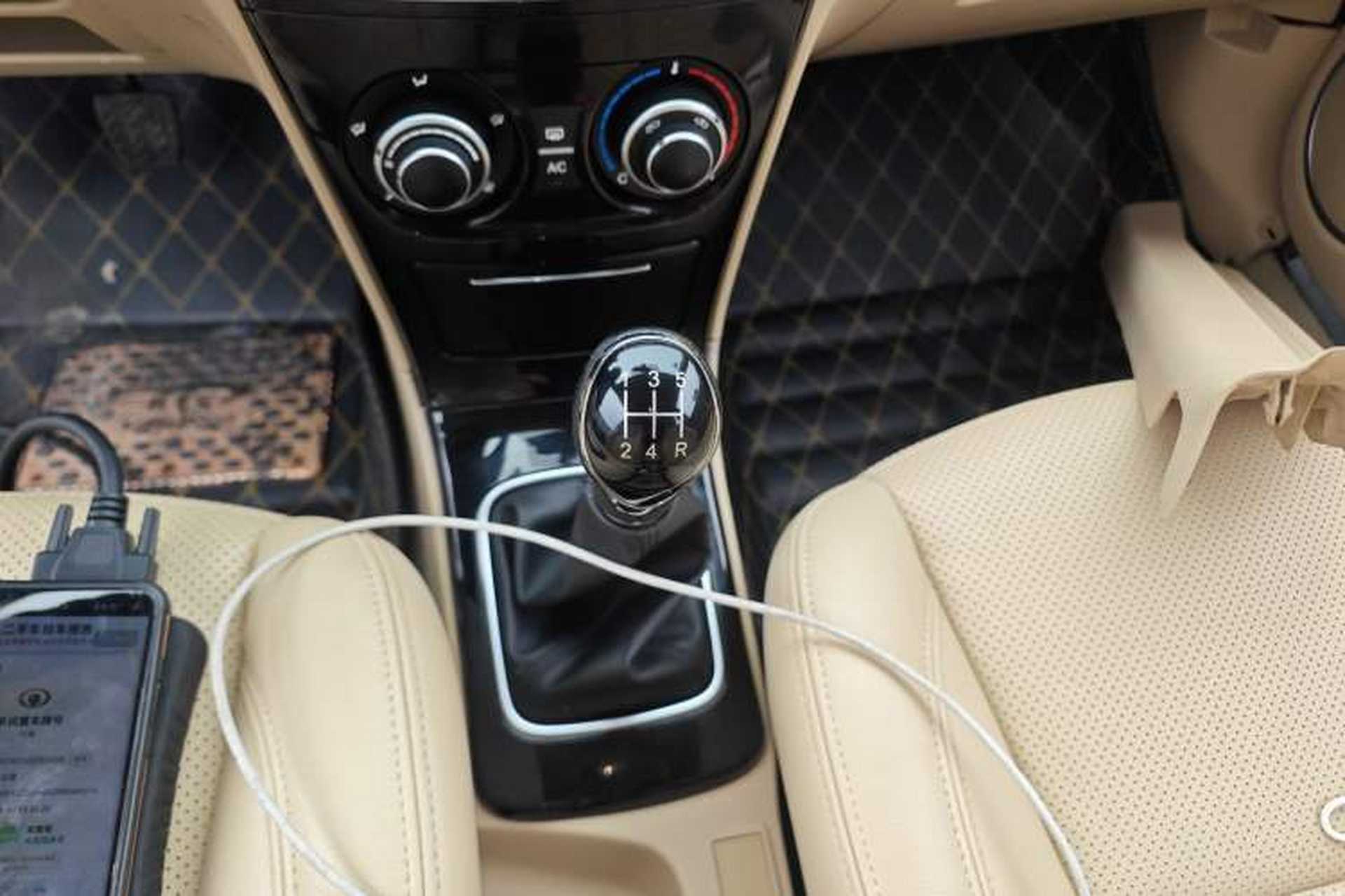 Used Great Wall C30 2015 Classic Edition 1.5L Manual Enjoyment Model Gear Lever