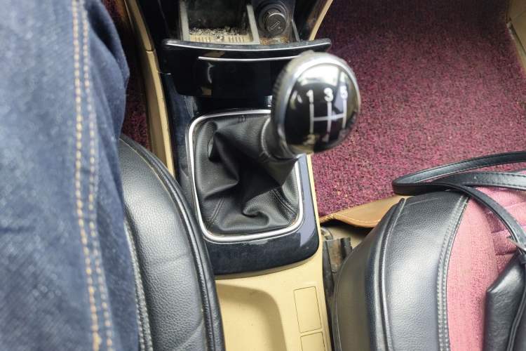 Used Great Wall C30 2015 Classic Edition 1.5L Manual Enjoyment Model Gear Lever