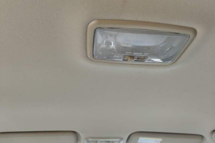 Used Great Wall C30 2015 1.5L Manual Luxury Model Headliner