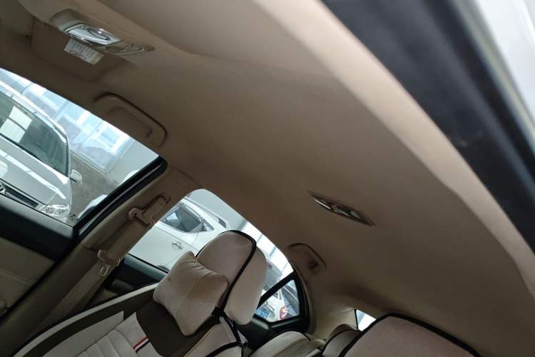 Used Great Wall C30 2015 1.5L Manual Luxury Model Headliner