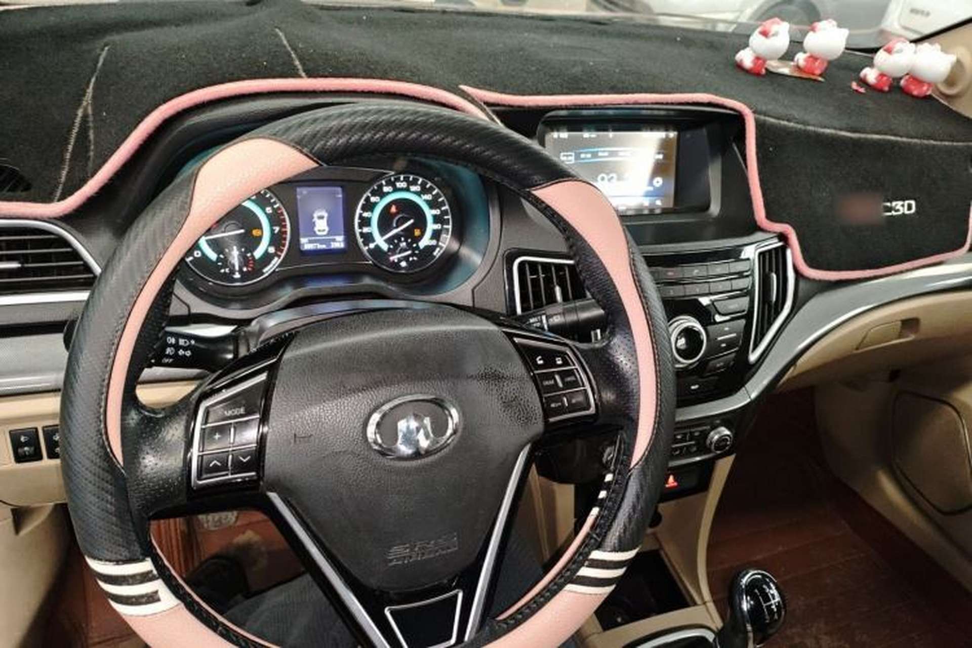 Used Great Wall C30 2015 1.5L Manual Luxury Model Interior 2