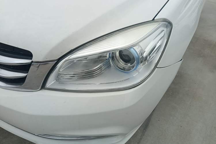 Used Great Wall C30 2015 1.5L Manual Comfort Model Left Front Headlight