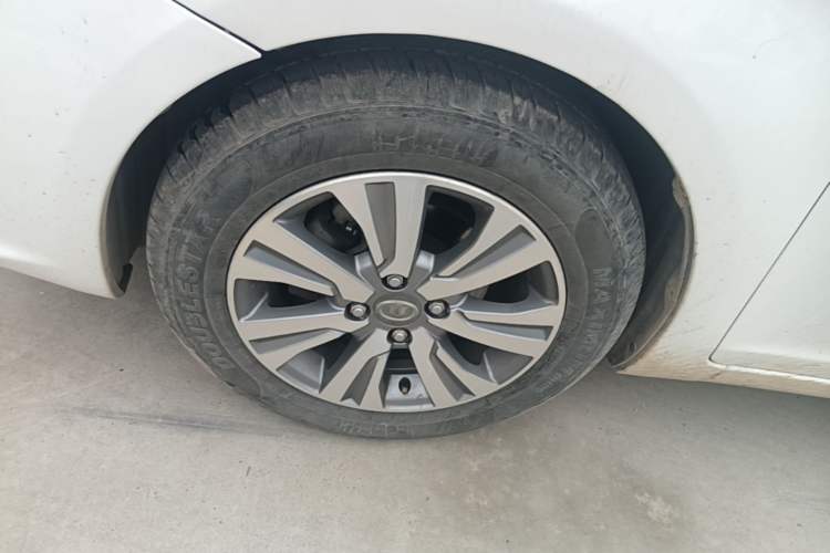 Used Great Wall C30 2015 1.5L Manual Comfort Model Left Front Wheel Hub