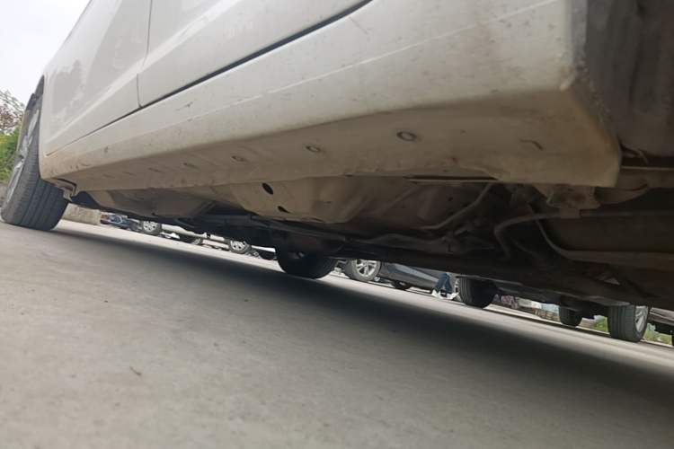 Used Great Wall C30 2015 1.5L Manual Comfort Model Left Side Sill