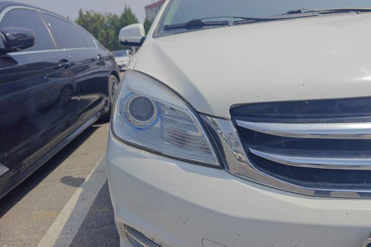 Used Great Wall C30 2015 1.5L Manual Luxury Model Right Front Headlight