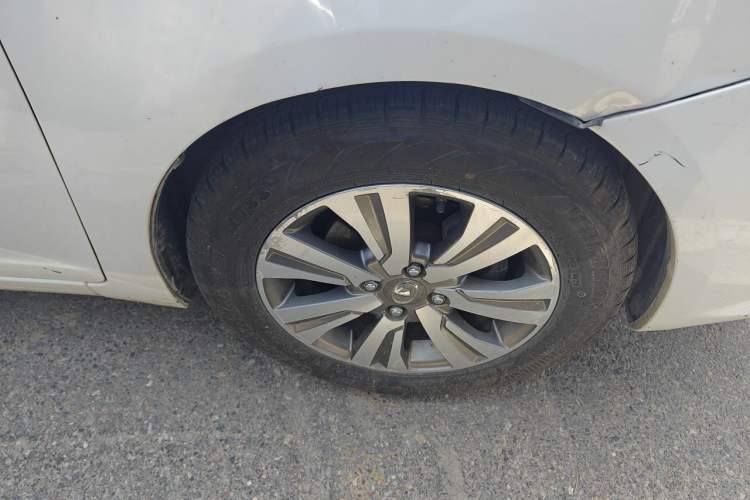 Used Great Wall C30 2015 1.5L Manual Luxury Model Right Front Wheel Hub