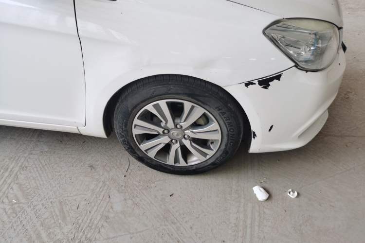 Used Great Wall C30 2015 1.5L AMT Comfort Model Right Front Wheel Hub