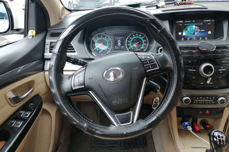 Used Great Wall C30 2015 1.5L Manual Luxury Model Steering Wheel