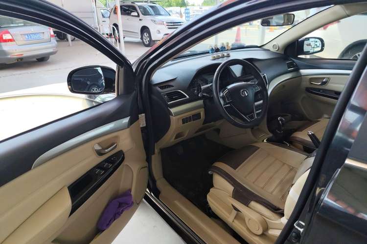 Used Great Wall C30 2016 1.5L Manual Luxury Model Driver Seat
