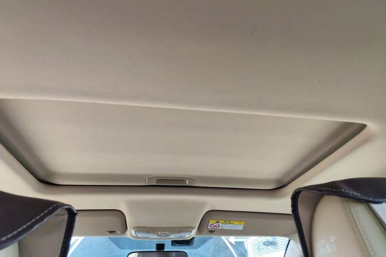 Used Great Wall C30 2016 1.5L Manual Luxury Model Headliner