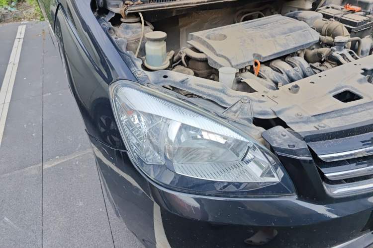 Used Great Wall C30 2016 1.5L Manual Comfort Model Right Front Headlight