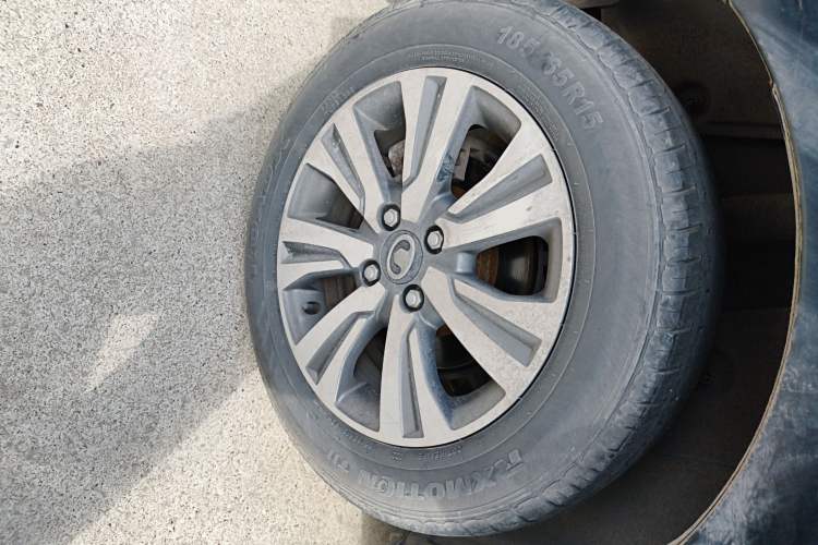 Used Great Wall C30 2016 1.5L Manual Luxury Model Right Rear Wheel Hub