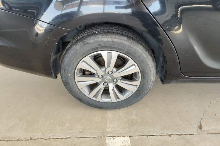 Used Great Wall C30 2016 1.5L Manual Luxury Model Right Rear Wheel Hub