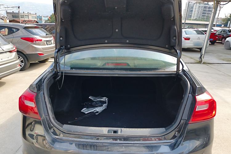 Used Great Wall C30 2016 1.5L Manual Luxury Model Trunk