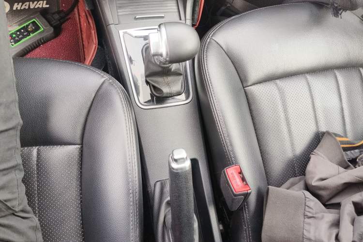 Used Great Wall C30 2016 1.5L AMT Luxury Model Gear Lever