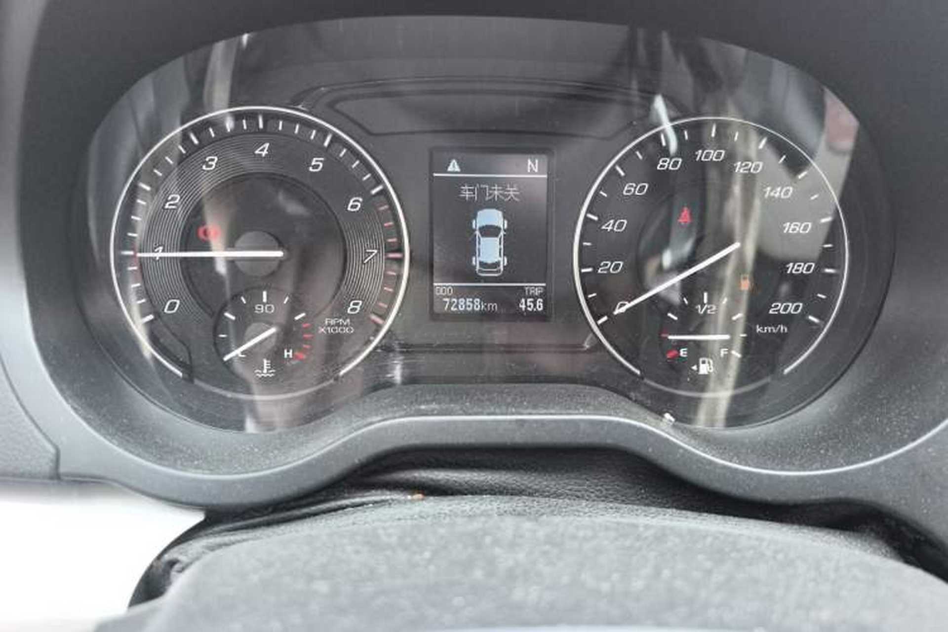 Used Great Wall C30 2016 1.5L AMT Luxury Model Odometer Close Up