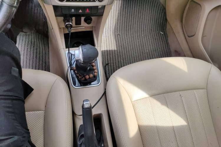 Used Great Wall C30 2016 1.5L AMT Luxury Model Gear Lever