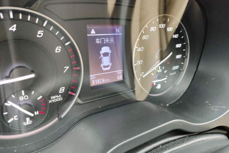 Used Great Wall C30 2016 1.5L AMT Comfort Model Odometer Close Up