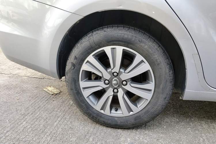 Used Great Wall C30 2016 1.5L Manual Luxury Model Right Rear Wheel Hub