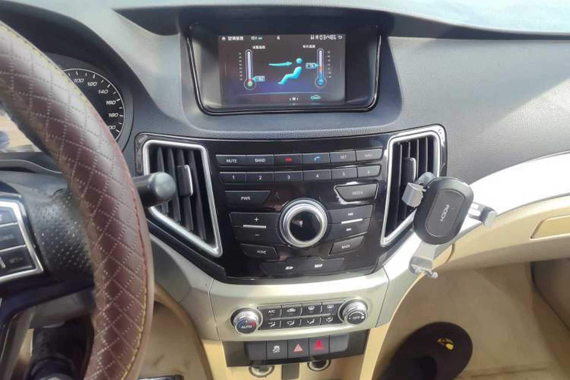 Used Great Wall C30 2016 1.5L Manual Luxury Model Audio And AC Panel