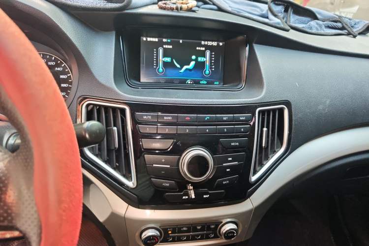 Used Great Wall C30 2016 1.5L Manual Luxury Model Audio And AC Panel