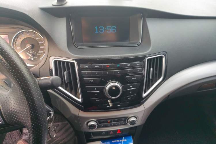 Used Great Wall C30 2016 1.5L Manual Luxury Model Audio And AC Panel
