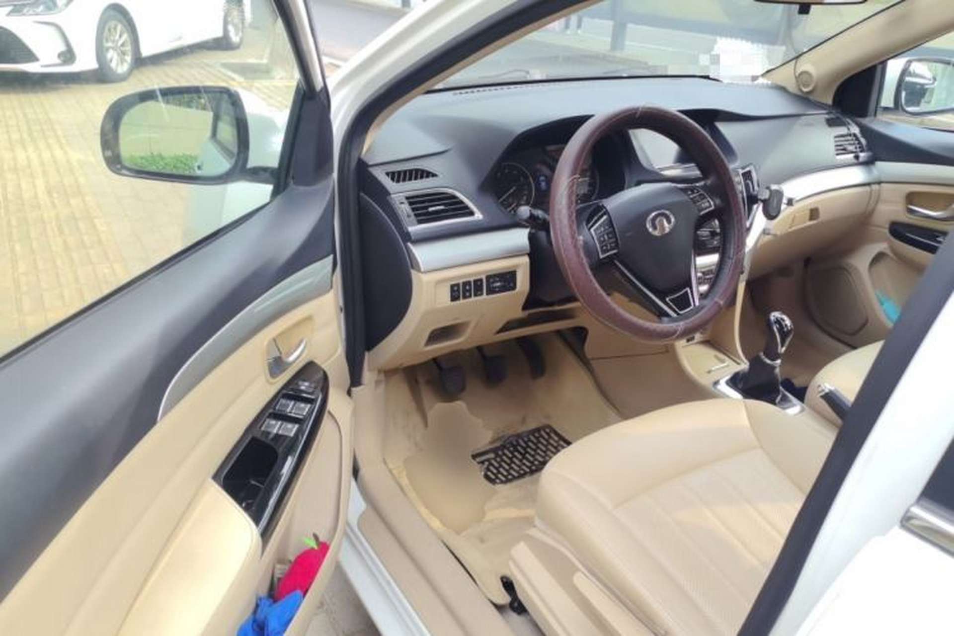 Used Great Wall C30 2016 1.5L Manual Luxury Model Driver Seat
