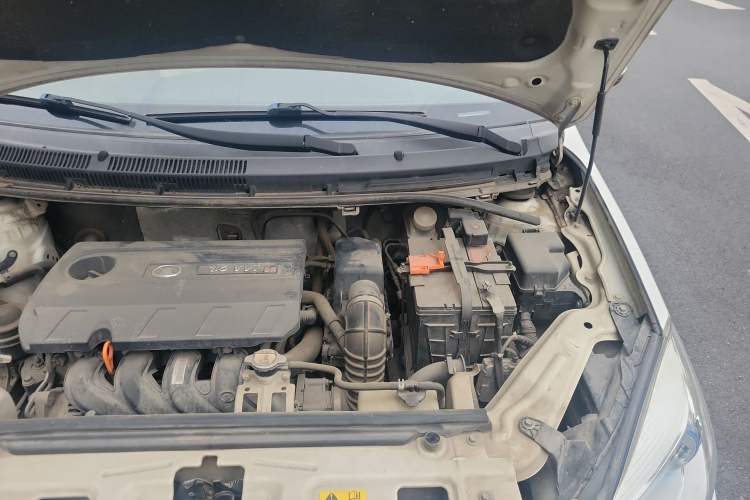 Used Great Wall C30 2016 1.5L AMT Comfort Model Engine Bay Left