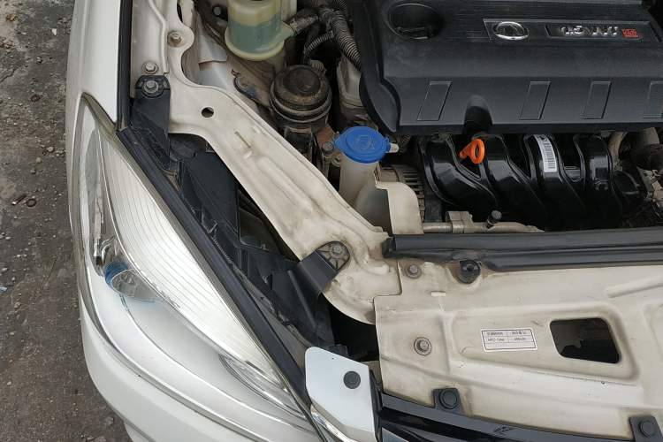 Used Great Wall C30 2016 1.5L Manual Luxury Model Engine Bay Right
